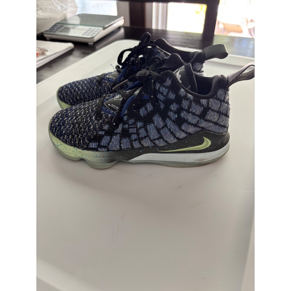 Nike LeBron 17 Low What The Blue Black Basketball Shoes BQ5595-407 Kids 12.5C